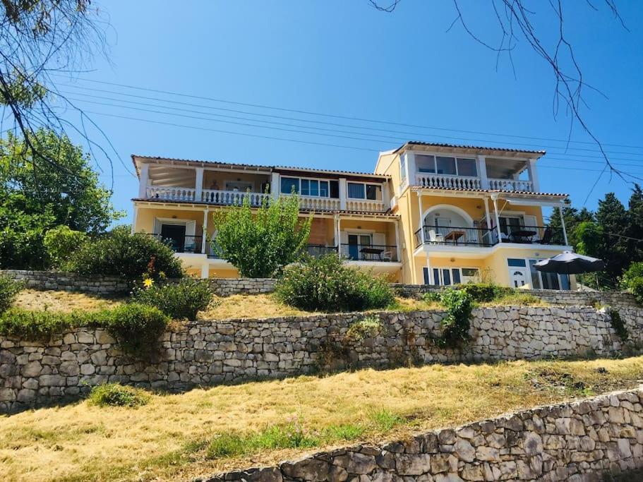 Summer Senses In Kassiopi Exterior photo